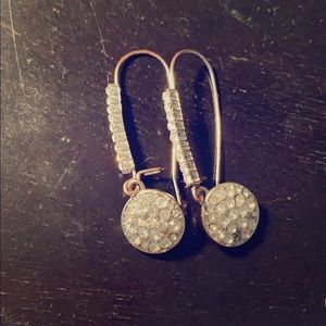 Rhinestone earrings 💫